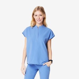 2/2 FIGS scrub set details